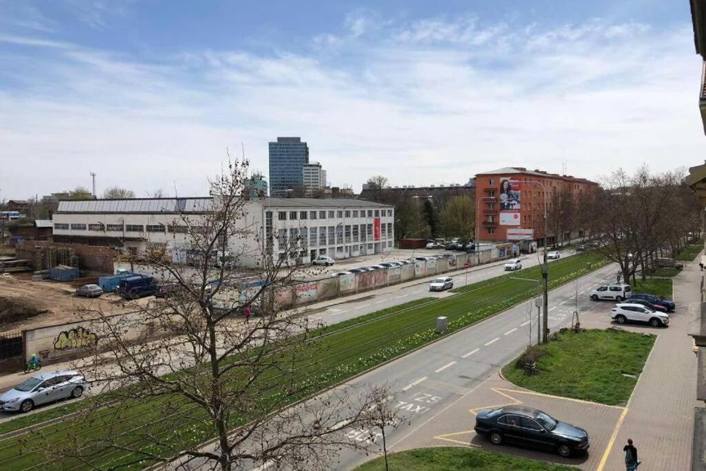 Apartment With Parking In The Center - 500M From Hlavni Nadrazi Brno Eksteriør bilde